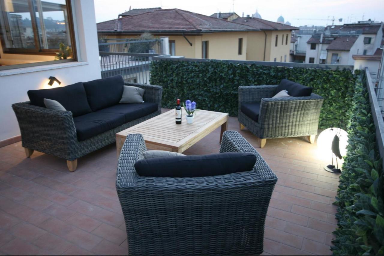 Rilassante Superattico Con Viste Sulle Coline E Jacuzzi - Perfetta Fuga Romantica Appartement *