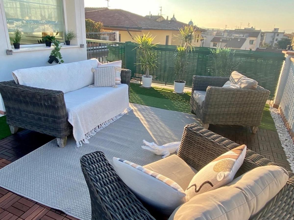 Appartement Rilassante Superattico Con Viste Sulle Coline E Jacuzzi - Perfetta Fuga Romantica Florence